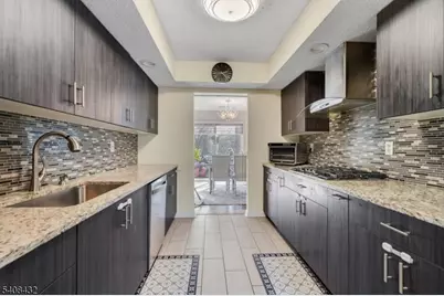 130 Magee Ct #130, East Brunswick Township, NJ 08816 - Photo 2