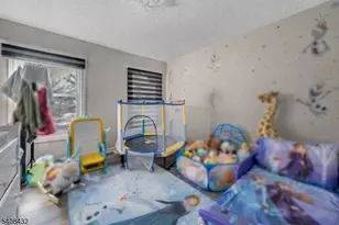 130 Magee Ct, East Brunswick Township, NJ 08816 - Photo 22