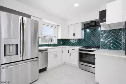 35-37 Montclair Ave, Clifton, NJ 07011 - Photo 2