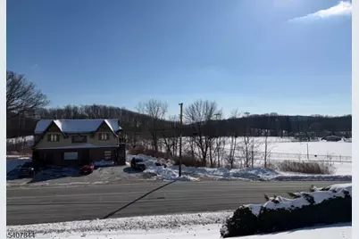 155 Ledge-Landing Rd, Roxbury Township, NJ 07850 - Photo 10