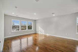 499 7th Ave, Newark, NJ 07107 - Photo 4