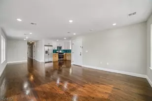 499 7th Ave, Newark, NJ 07107 - Photo 6