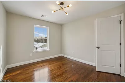 499 7th Ave, Newark, NJ 07107 - Photo 26