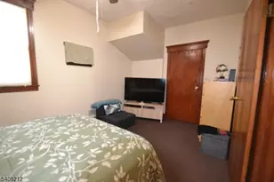 65 Madison Ave, Clifton, NJ 07011 - Photo 18