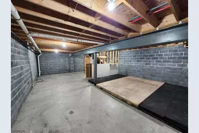 128 Big Piece Rd, Fairfield Twp., NJ 07004 - Photo 22