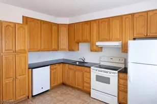 110 Willow Ave, Garwood, NJ 07027 - Photo 6