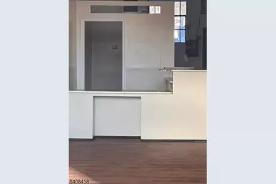 185 N Washington Ave, Bergenfield, NJ 07621 - Photo 6