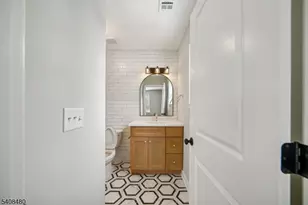 79 Rose Terrace, Newark, NJ 07108 - Photo 18