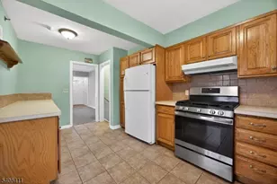 84 Allwood Pl, Clifton, NJ 07012 - Photo 14