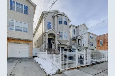 1008 E Grand St, Elizabeth, NJ 07201 - Photo 2