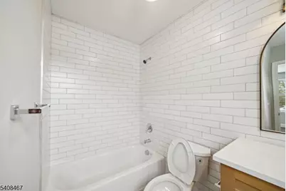 97 Rose Ter, Newark, NJ 07108 - Photo 22