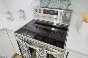 16 Wildcat Rd, Sparta Township, NJ 07871 - Photo 18