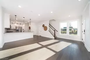 8 Jessica Ln, Union Township, NJ 07083 - Photo 2