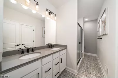 8 Jessica Ln, Union Township, NJ 07083 - Photo 16