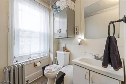 99 S Main St, Phillipsburg, NJ 08865 - Photo 24