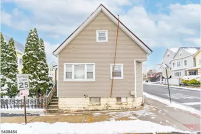 16 Murray Ave, Paterson, NJ 07501 - Photo 2
