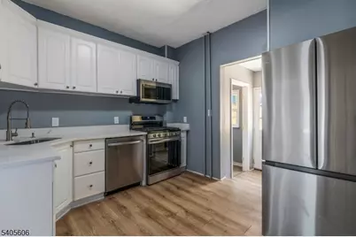 11 Hudson St, Phillipsburg, NJ 08865 - Photo 8