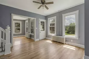 11 Hudson St, Phillipsburg, NJ 08865 - Photo 4