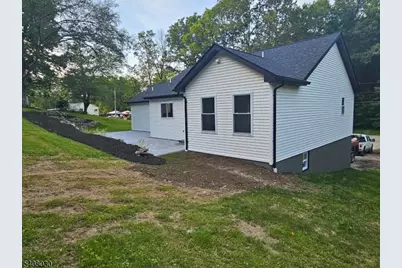 43 Rockport Rd, Wantage, NJ 07461 - Photo 2