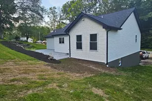 43 Rockport Rd, Wantage, NJ 07461 - Photo 2