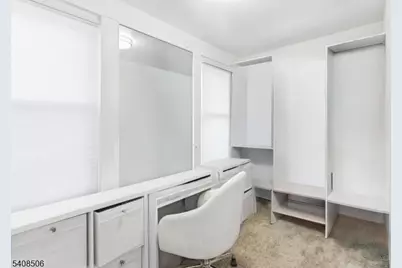 350 Greylock Pkwy, Belleville, NJ 07109 - Photo 16