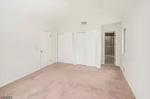 4 Updike Ave, Hillsborough Township, NJ 08844 - Photo 28