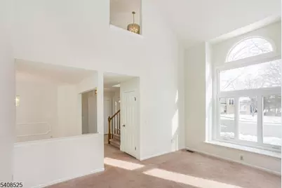 4 Updike Ave, Hillsborough Township, NJ 08844 - Photo 18