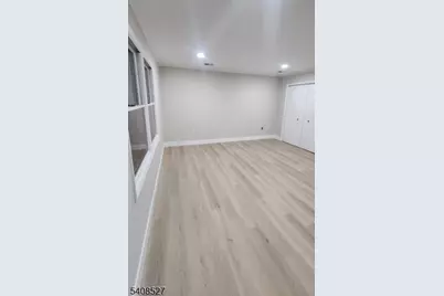 731 Lake Ave #2, Lyndhurst Township, NJ 07071 - Photo 30