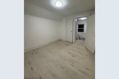 616 Chestnut St, Kearny, NJ 07032 - Photo 2