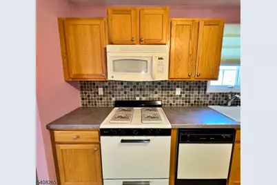 34 Chanda Ct #34, Clifton, NJ 07012 - Photo 10
