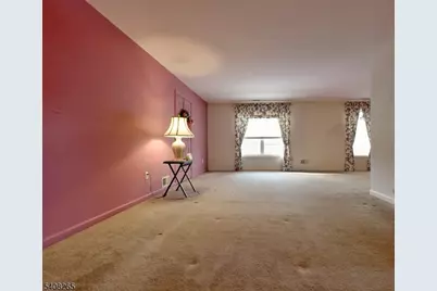 34 Chanda Ct #34, Clifton, NJ 07012 - Photo 6
