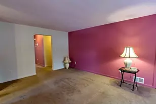 34 Chanda Ct, Clifton, NJ 07012 - Photo 4