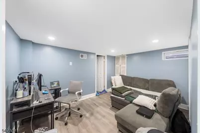 30-32 Barnard Pl, Elizabeth, NJ 07208 - Photo 24