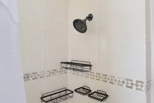 70 Everett Pl, Plainfield, NJ 07063 - Photo 24