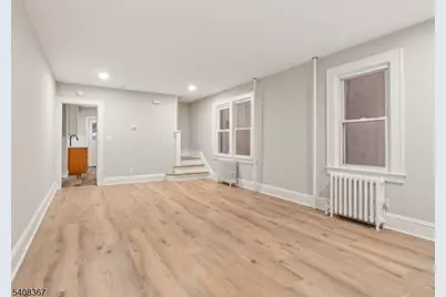 895-901 Port Reading Ave #1, Woodbridge Township, NJ 07064 - Photo 2