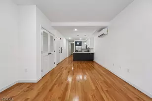 52 James St Unit, Newark, NJ 07102 - Photo 4