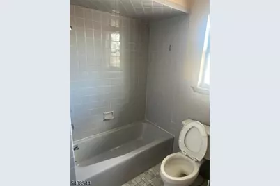 43 Parker Rd, Elizabeth, NJ 07208 - Photo 10