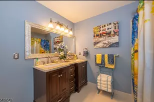 66 Briar Ct, Hardyston Township, NJ 07419 - Photo 34