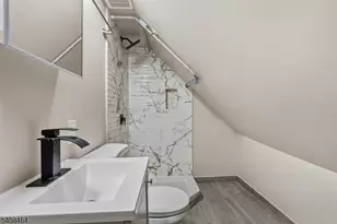 11 Tichenor Terrace, Irvington, NJ 07111 - Photo 18