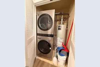 8 Troon Ter, Clinton Township, NJ 08801 - Photo 10