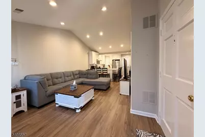 8 Troon Ter, Clinton Township, NJ 08801 - Photo 2