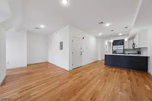 52 James St Unit, Newark, NJ 07102 - Photo 4