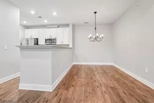 632 Marion Ln, Monroe Township, NJ 08831 - Photo 14