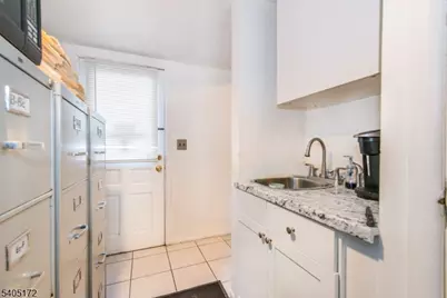 232 Union Blvd, Totowa, NJ 07512 - Photo 14