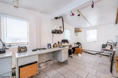 232 Union Blvd, Totowa, NJ 07512 - Photo 12