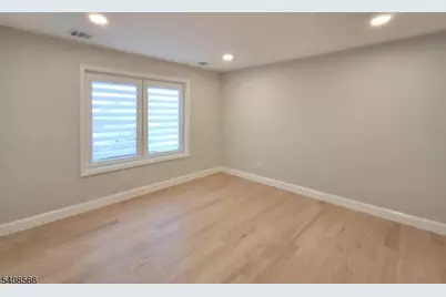 440 Railroad Avenue, Old Bridge Township, NJ 08879 - Photo 20