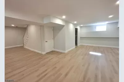 440 Railroad Avenue, Old Bridge Township, NJ 08879 - Photo 36