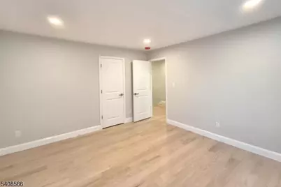 440 Railroad Avenue, Old Bridge Township, NJ 08879 - Photo 28