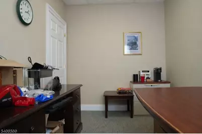 172 Washington Valley Rd, Warren Township, NJ 07059 - Photo 8