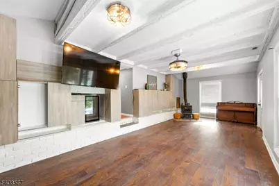 50 E Shore Dr, Vernon, NJ 07462 - Photo 4